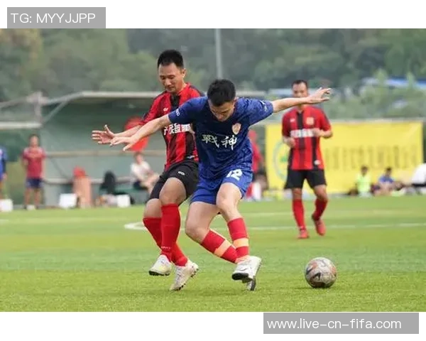 足球录像回放吧带你重温经典比赛瞬间尽享精彩回放体验 足球录像回放吧带你重温经典比赛瞬间尽享精彩回放体验